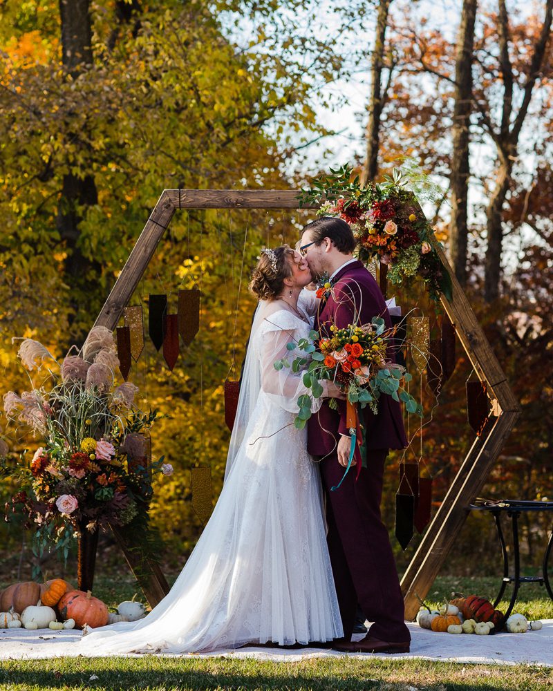 newlywed couple kissing