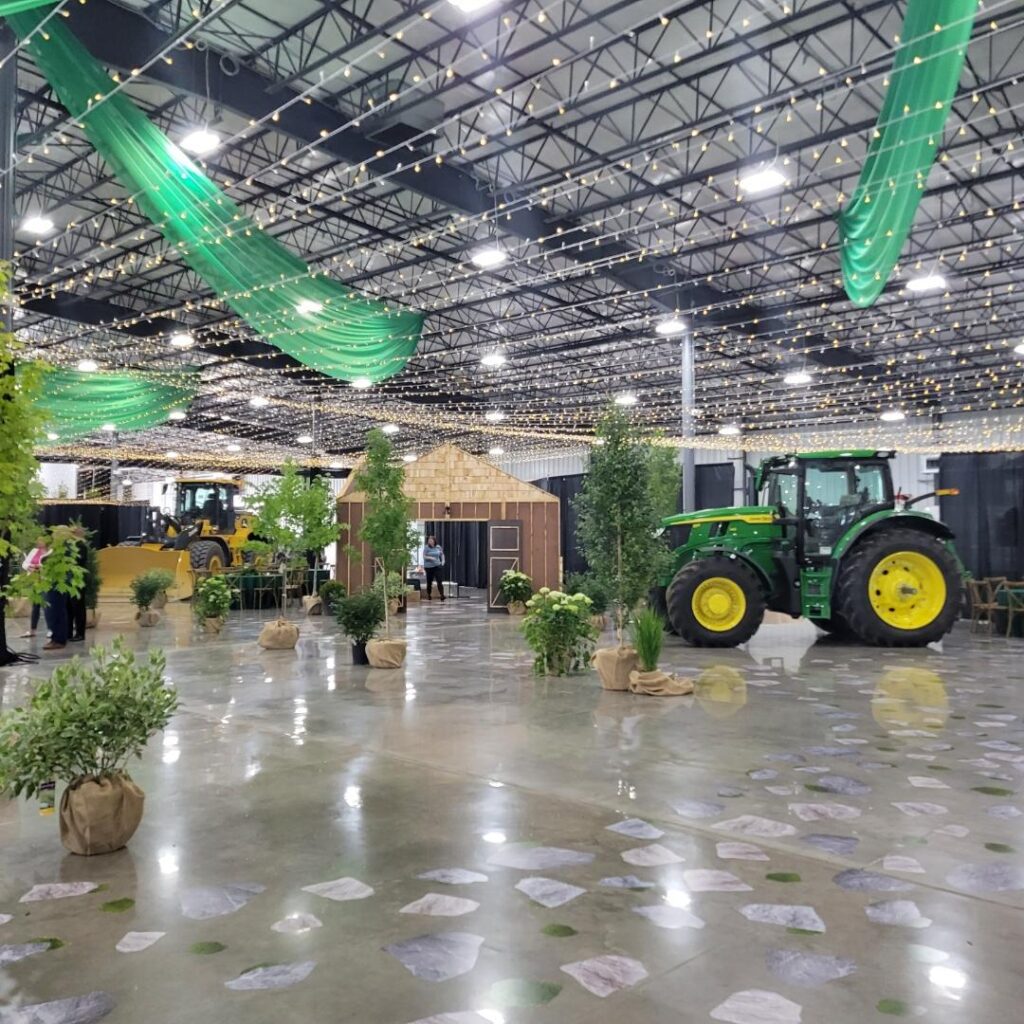 dining area with tractor display
